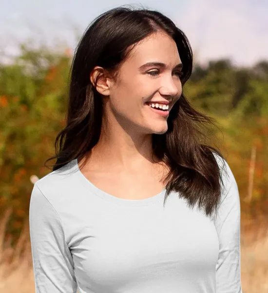 Ženska majica z dolgimi rokavi - Globlji okrogel izrez