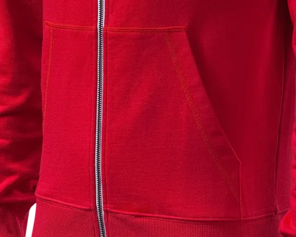 Moška kontrastna majica s kapuco - žepi v slogu kenguruja