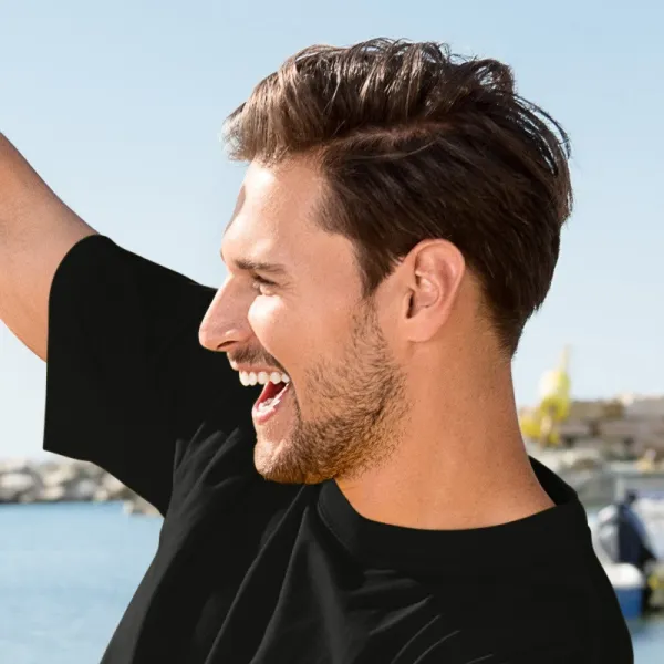 Klasična majica - Klasičen okrogel izrez