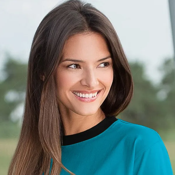 Dvobarvna majica iz bombaža - Kontrasten okrogel izrez