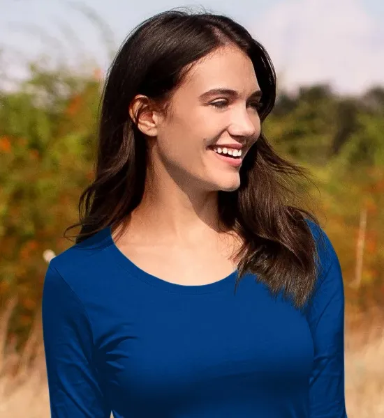 Ženska majica z dolgimi rokavi - Globlji okrogel izrez