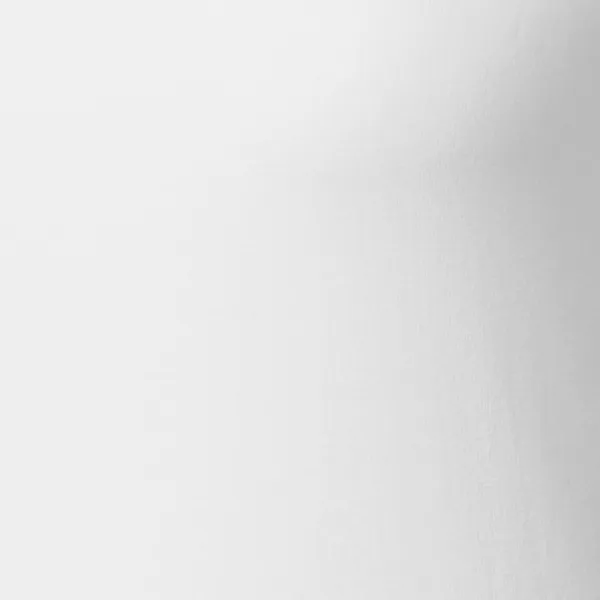 Ženska majica slim fit z izrezom V - 100% bombaž za maksimalno udobje